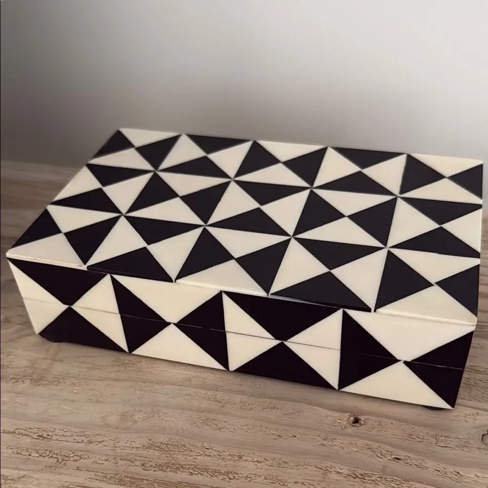 Handmade Geometric Op Art Inlay Jewelry Box - Geometric Artisan Storage Decor